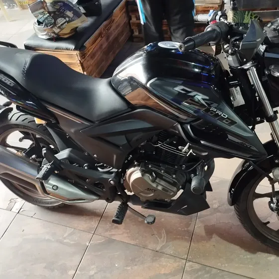 Moto En Buen Estado Color Negra