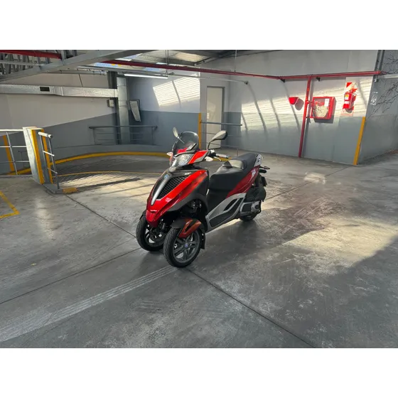 Paiggio Mp3 300 2017 / Vespa Nmx Pcx Agility / Triciclo