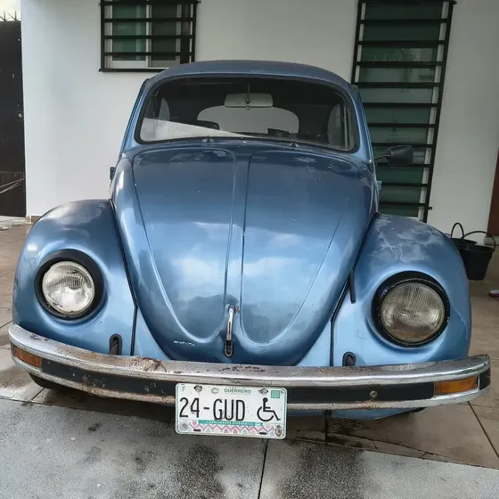 Volkswagen Sedan 2001 Sedan Motor 1,600