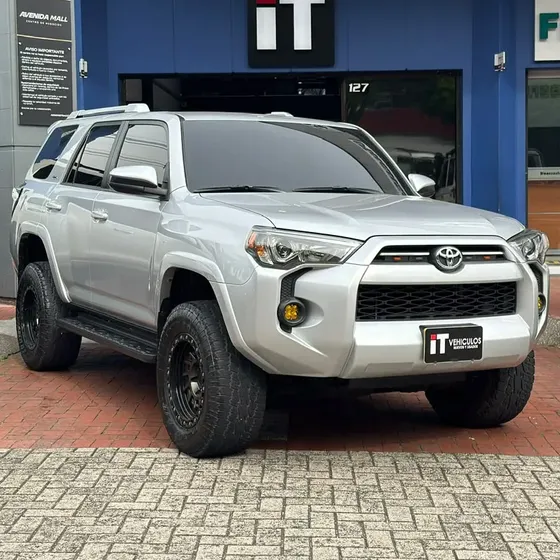 Toyota 4runner 2023 4.0 Sr5 Fl