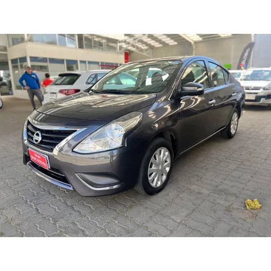 Nissan Versa 1.6 Advance Cvt