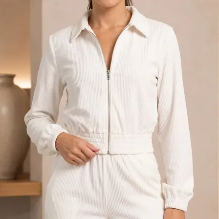 Conjunto Feminino Quentinho Jaqueta Calça Confortável Frio Off White M Liso