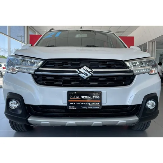 Suzuki Ertiga Minivan 5 Pts. Xl7, 1.5l, Ta, A/ac., F. Led, Ra-16
