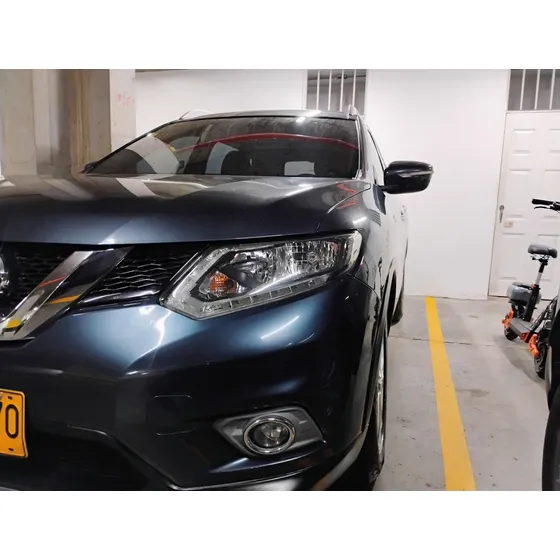 Nissan X-trail 2.5 Advance