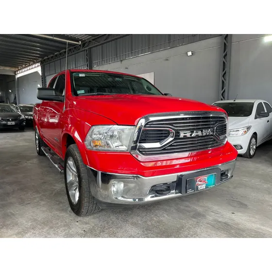 Dodge Ram 5.7 1500 V8 Laramie 4x4
