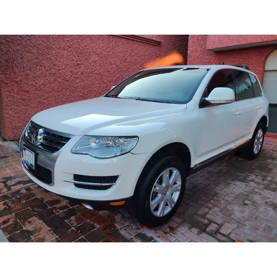 Volkswagen Touareg 4.2 V8 Tiptronic Climatronic 4x4 At
