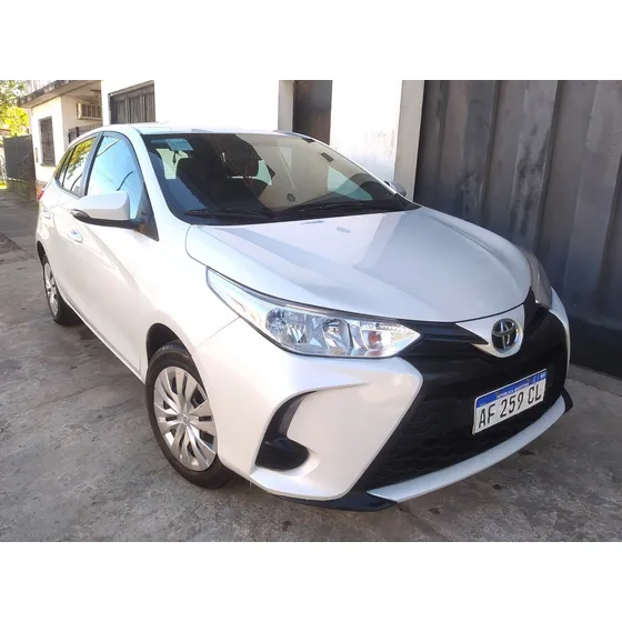 Toyota Yaris 1.5 107cv Xs