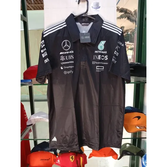 Camiseta Fórmula 1 Mercedes Benz Negra 2025