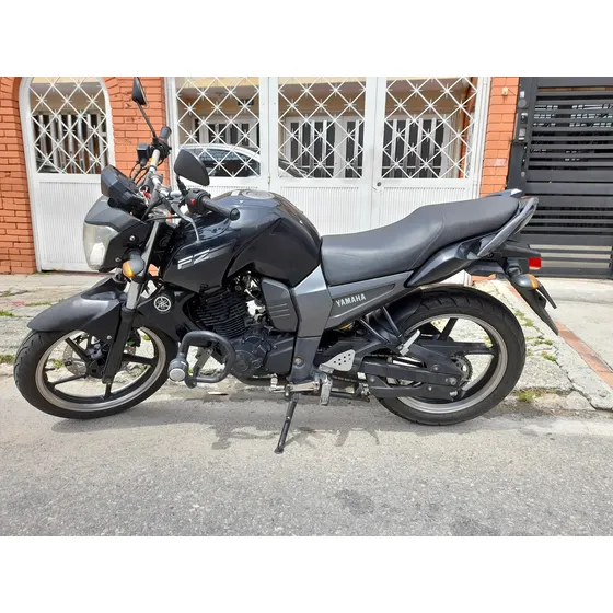 Yamaha Fz 16