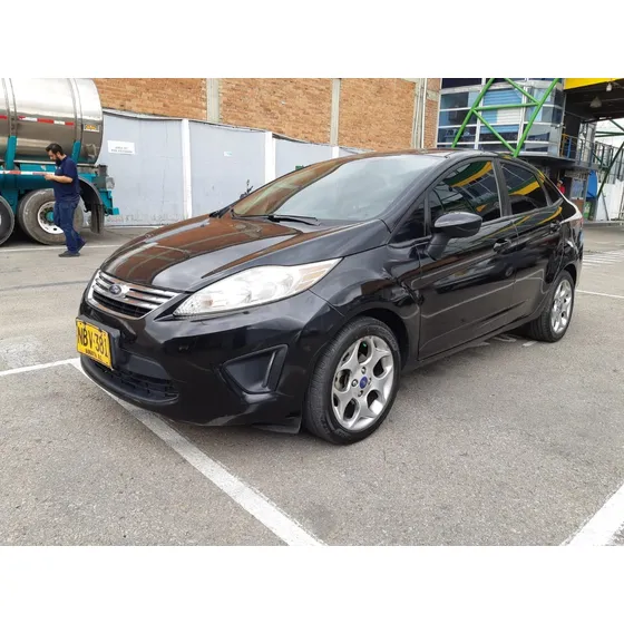 Ford Fiesta Se 1.6cc At Aa 4x2