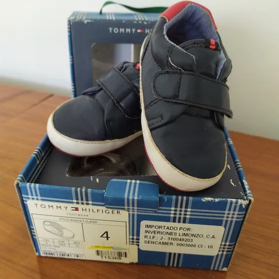 Zapatos Para Bebés Talla 4 Originales Tomy Hilfiger En Caja