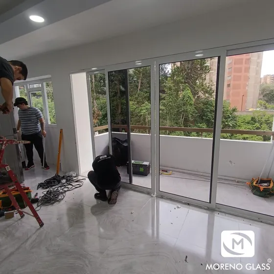 Ventana Caroni Moderna Para El Hogar