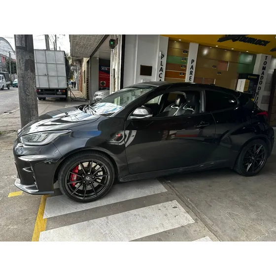 Toyota Yaris Yaris 1.6 3 Ptas Gr