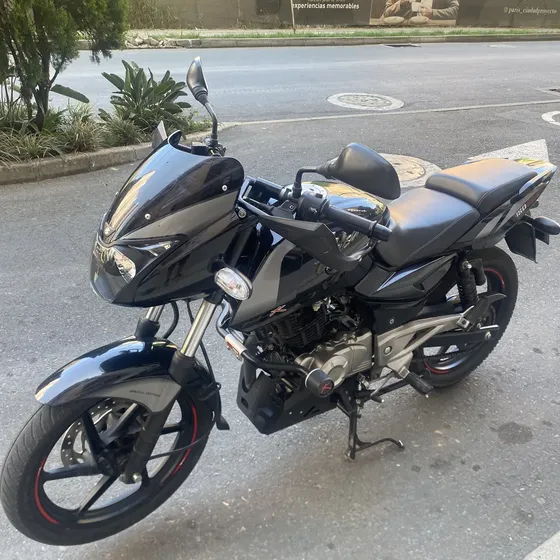 Pulsar 180 Ug R - Carenaje + Tablero Digital- Único Dueño.