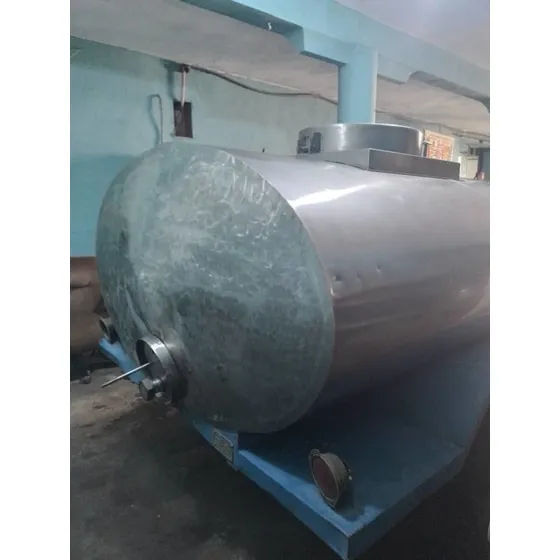 Tanque Termo Cisterna 1.600 Lts. En Trailer Con Ruedas 