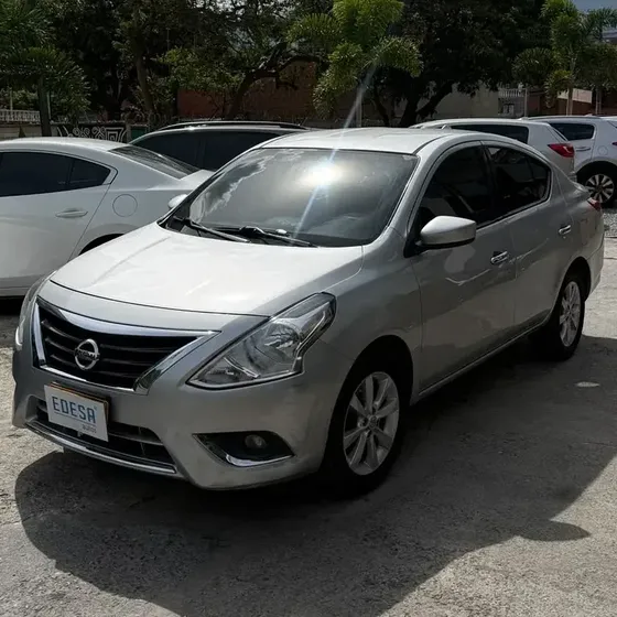 Nissan Versa 2018 1.6 Advance