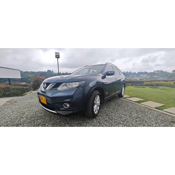 Nissan X-trail 2.5 Advance