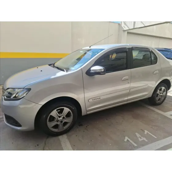Renault Logan 1.6 Expression 8v