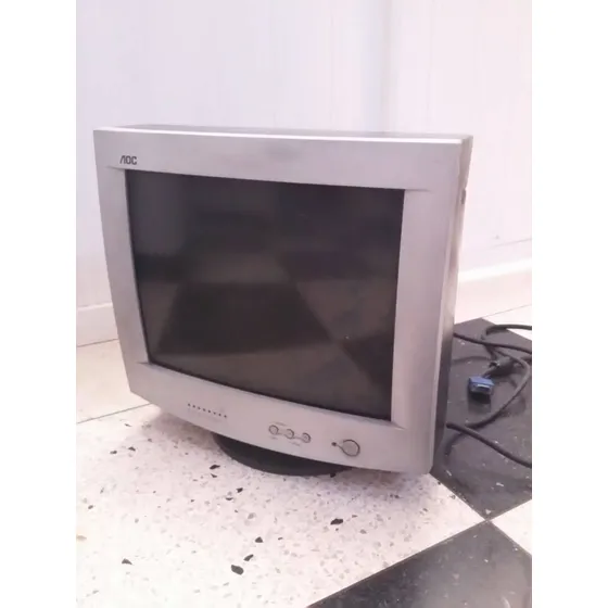 Remate Monitores Crt 17 Usados Buenos 