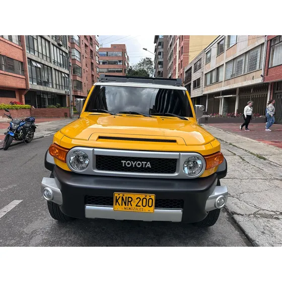Toyota Fj Cruiser 4.0 V6 At 4x4