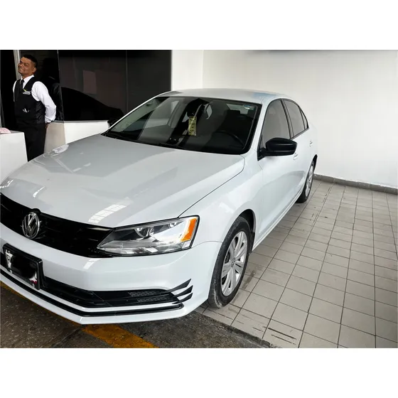 Volkswagen Jetta 2.0 Tiptronic At