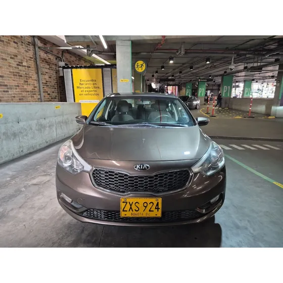Kia Cerato Pro 1.6 Ex