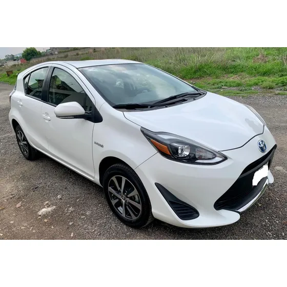 Toyota Prius 1.8 Base Cvt C