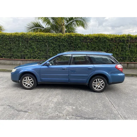 Subaru Outback 2.5 Awd