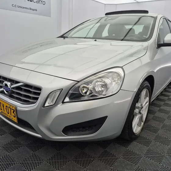 Volvo S60 2011 1.6 T4 Premium