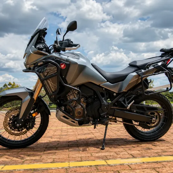 Honda Africa Twin Crf1100d2 Automatica 2023 Con Accesorios
