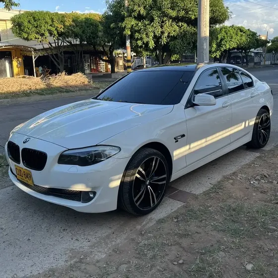 BMW Serie 5 2012 2.0 520i F10