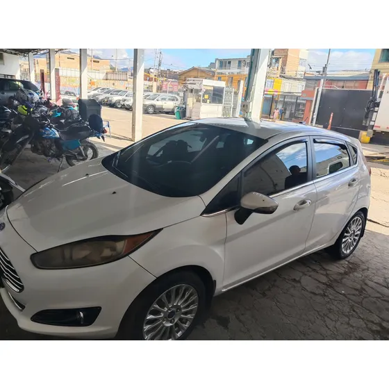 Ford Fiesta 1.6 Hatchback Titanium