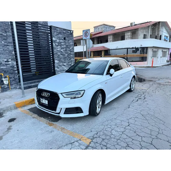 Audi A3 2.0 L S-line At Dsg