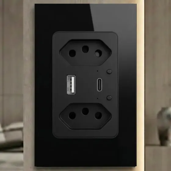 Tomada Dupla Inteligente Wi-fi 2.4ghz 16A 3 Pinos Compatível Com Alexa, Google, App Tuya E Smart Life Com Usb E Tipo-c Bivolt Com Medidor De Consumo - Black Raipe