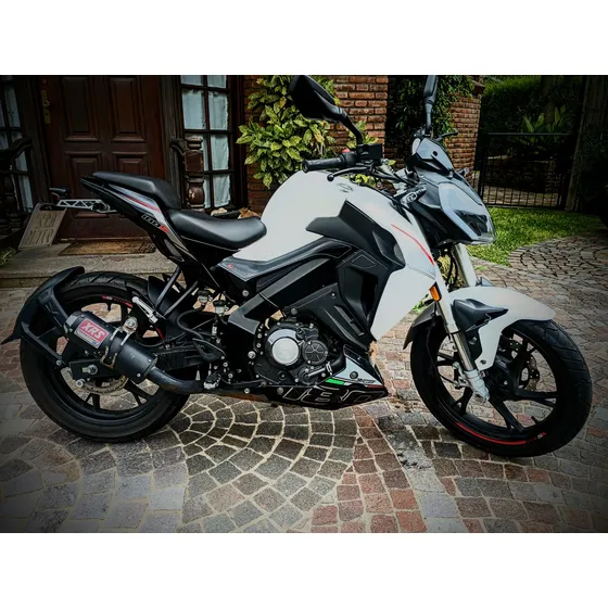 Benelli 180s 2021 - Escape Xrs Con Dv Killer