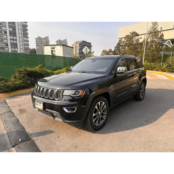 Jeep Grand Cherokee 3.7 Limited Lujo 3.6 4x2 At