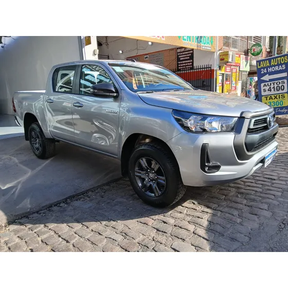 Toyota Hilux Pick-up 2.4 Cd Sr 150cv 4x2