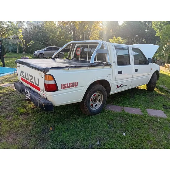 Isuzu Pick Up 2.8 Turbo Ls D/c 4x2
