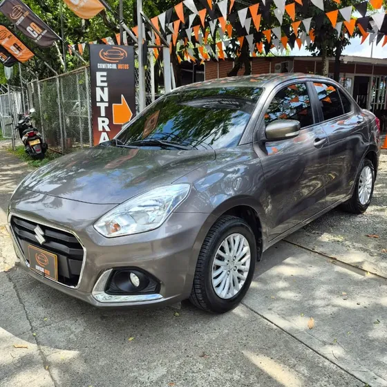 Suzuki Swift 2023 Dzire Mt