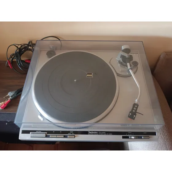 Plato Tocadisco De Época Technics Sl-q303