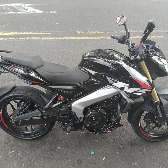 Pulsar Ns 400z, 2026 Casi Nueva, Soat Nuevo, Unico Dueño.