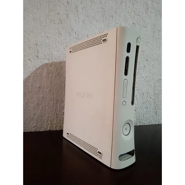 Xbox 360 + 2 Controles +kinect Y 8 Juegos Originales 