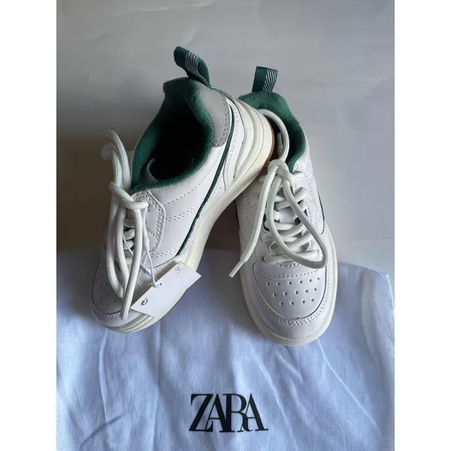 Zapatos De Niño Marca Zara, Talla 28. Totalmente Nuevos.