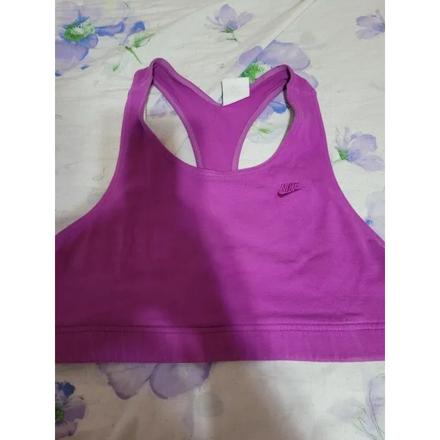 Top Nike Dama Talla M. Usado.