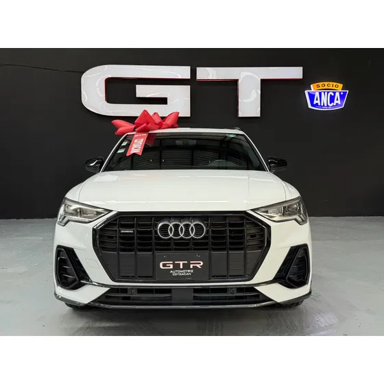 Audi Q3 S-line