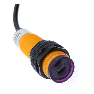 Sensor Fotoelétrico E3f-ds30y1 M18 No Na 30cm 110v 220v Ac Sensor Fotoelétrico E3f-ds30y1 M18 No Na 30cm 110v 220v Ac