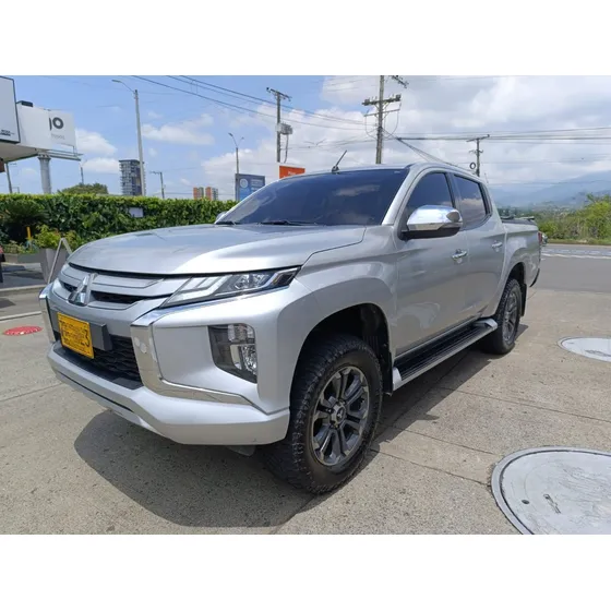 Mitsubishi L200 2.5l