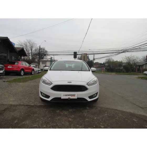 Ford Focus Se Hatch Back 2.0