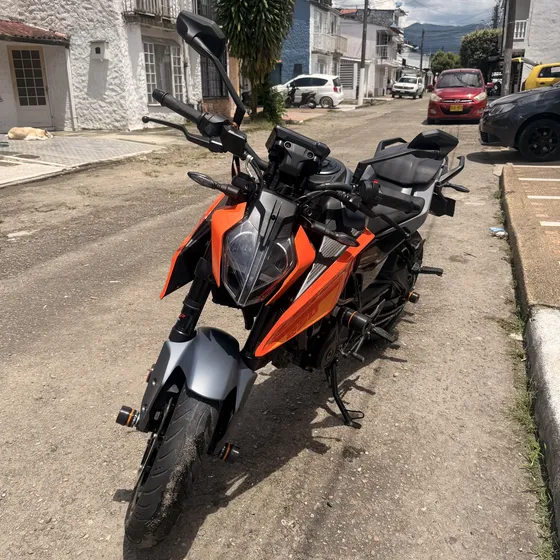 Ktm Duke 250 G3