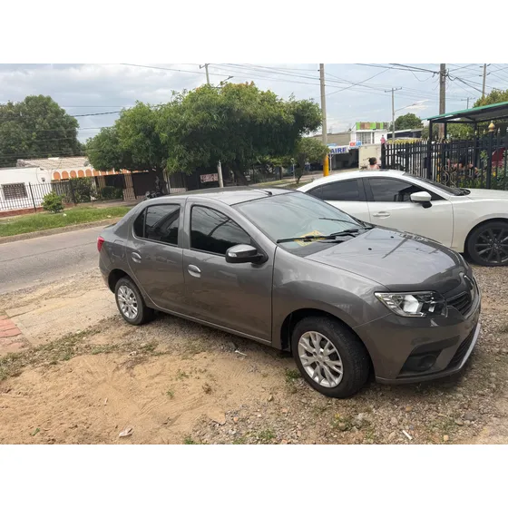 Renault Logan 1.6 Life